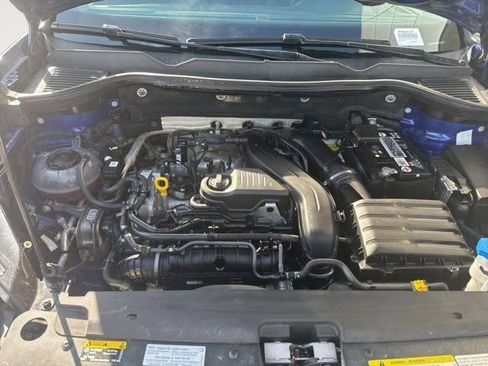 Used 2022 Volkswagen Taos SE AWD/4WD image 15