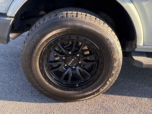 Used 2024 Ford Bronco Outer Banks image 18