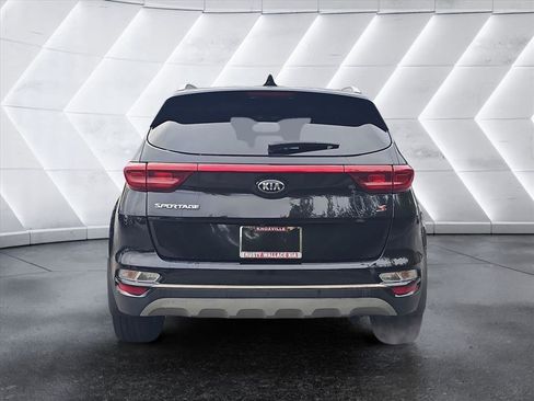 Used 2020 Kia Sportage S image 4