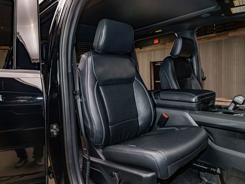 Used 2025 Ford F150 Lariat w/ Equipment Group 502A High image 28