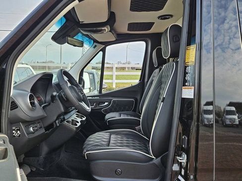 New 2024 Mercedes-Benz Sprinter 3500 image 17