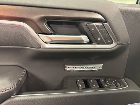 New 2026 GMC Sierra 1500 Denali w/ Denali Reserve Package image 22