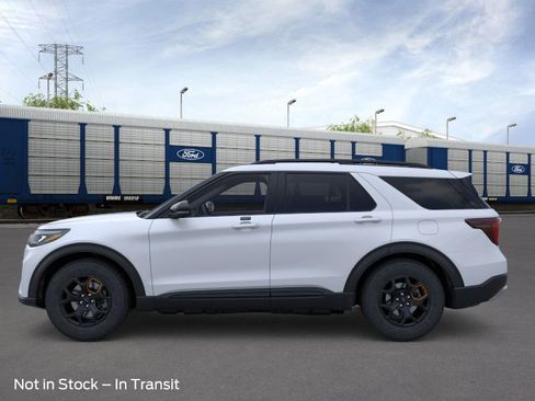New 2026 Ford Explorer Tremor image 3