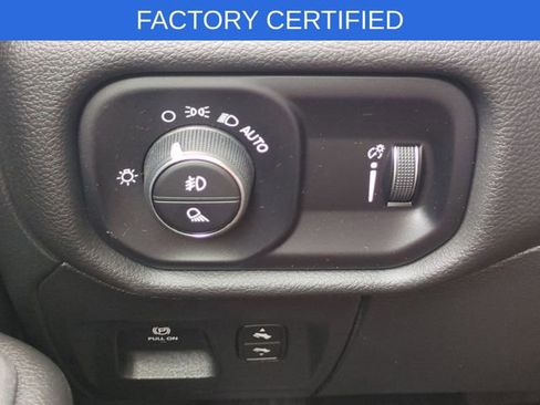 Certified 2025 RAM 1500 Big Horn AWD/4WD image 18