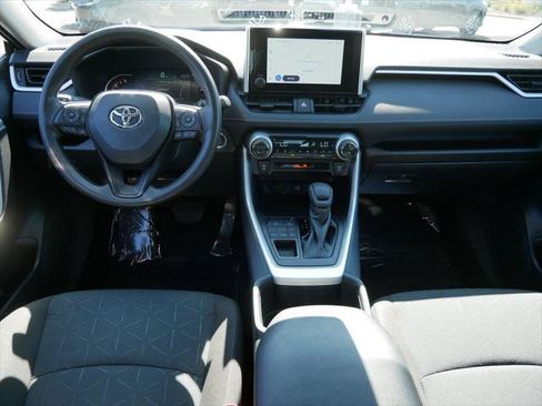 Certified 2025 Toyota RAV4 XLE AWD/4WD image 13