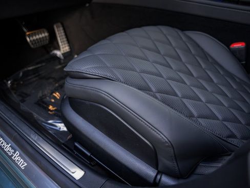 New 2026 Mercedes-Benz S 580 4MATIC Sedan image 36