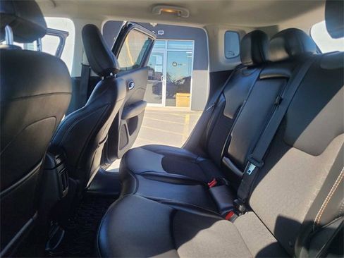 Used 2021 Jeep Compass Latitude image 22