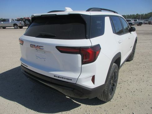 New 2026 GMC Terrain Elevation w/ Elevation Premium Package FWD image 4