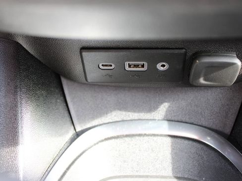 Used 2024 Chevrolet Malibu LT FWD image 42