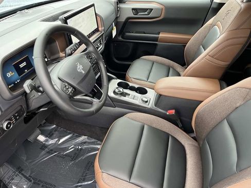 Used 2025 Ford Bronco Sport Outer Banks w/ Outer Banks Tech Package+ AWD/4WD image 23