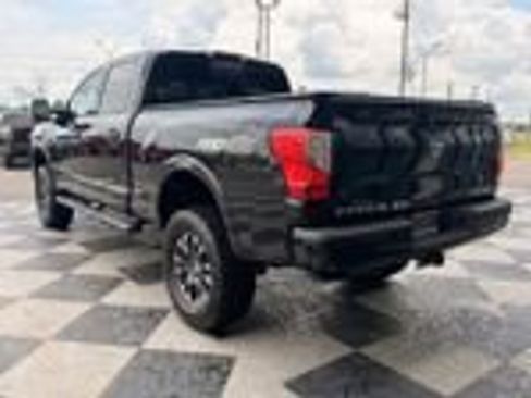 Used 2016 Nissan Titan PRO-4X w/ Pro-4x Convenience Package AWD/4WD image 27