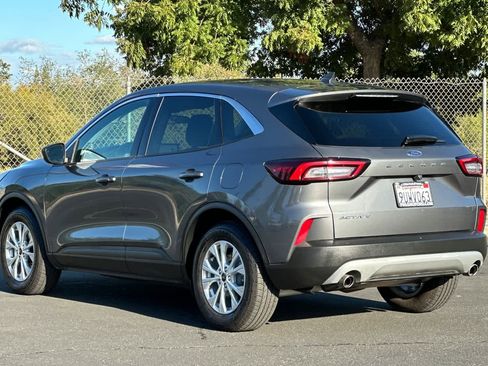 Certified 2024 Ford Escape Active image 7