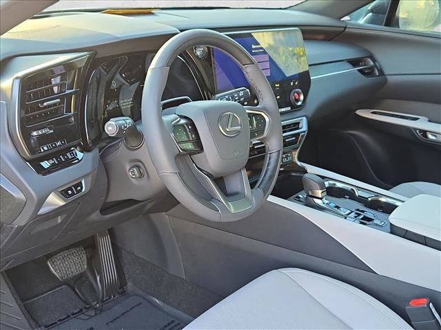 New 2026 Lexus RX 350 w/ Convenience Package AWD/4WD image 3