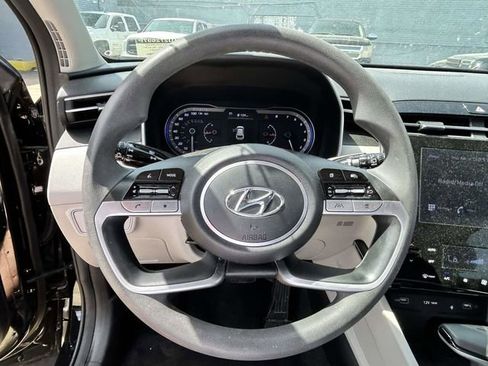 Certified 2024 Hyundai Tucson SEL FWD image 21