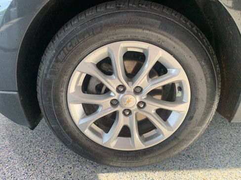 Used 2020 Chevrolet Equinox LT FWD image 31