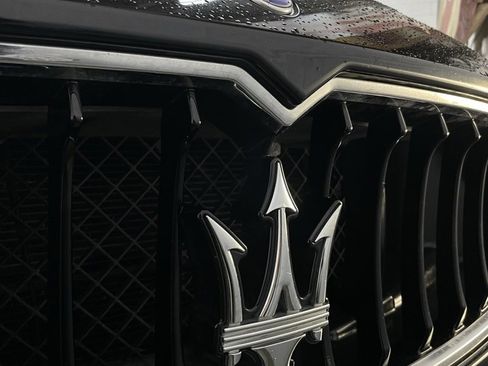 Used 2015 Maserati Ghibli image 11