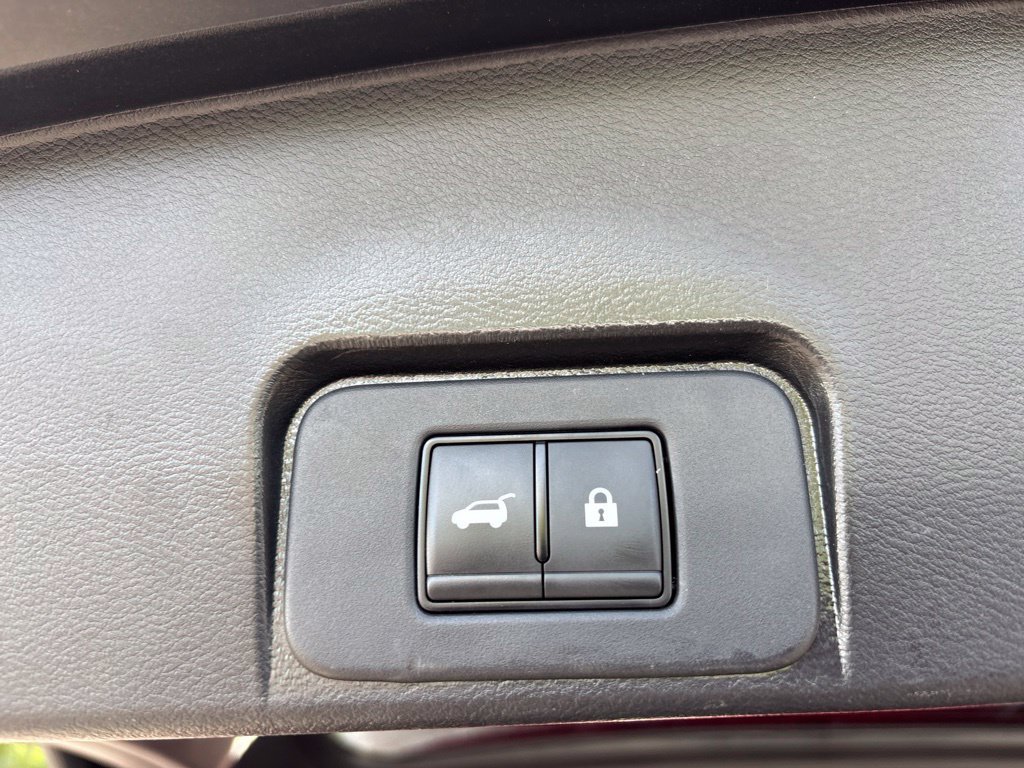 Certified 2023 Nissan Rogue SV w/ SV Premium B Package AWD/4WD image 14