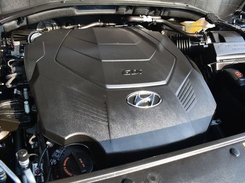 Used 2024 Hyundai Palisade Limited AWD/4WD image 32