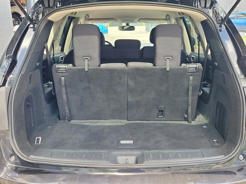 Used 2019 Nissan Pathfinder SV FWD image 6