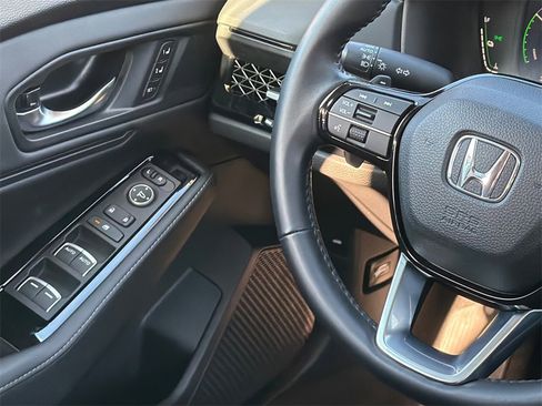 Used 2023 Honda Accord Touring image 19