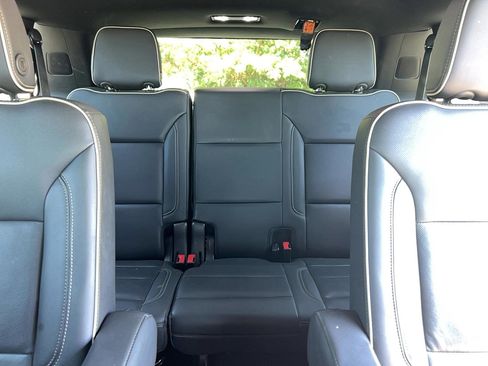 Used 2021 Chevrolet Tahoe Premier RWD image 27