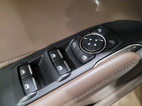 Used 2016 Lincoln MKC Reserve w/ Lincoln MKC Climate Package AWD/4WD image 27