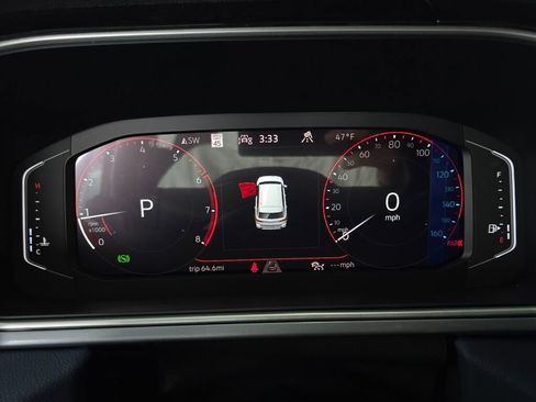 New 2025 Volkswagen Taos SEL image 20