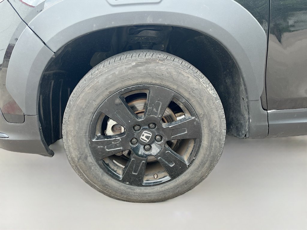 Used 2022 Honda Pilot TrailSport image 32