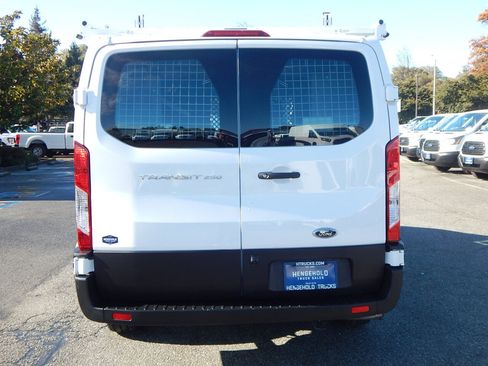 Used 2023 Ford Transit 250 w/ Exterior Upgrade Package image 7