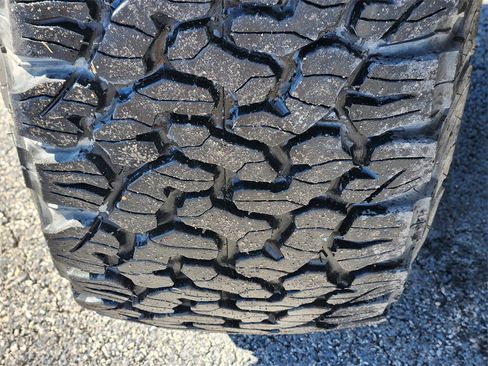 Used 2020 Jeep Gladiator Rubicon image 11