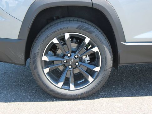 New 2026 Chevrolet Equinox RS w/ Convenience Package III FWD image 13