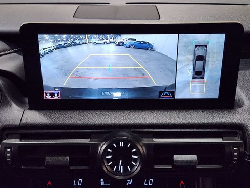 Used 2023 Lexus IS 500 image 37