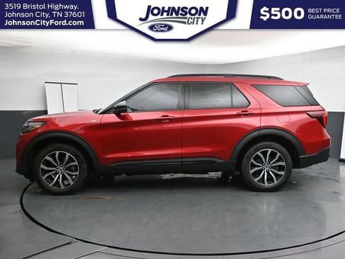 New 2026 Ford Explorer ST-Line AWD/4WD image 8