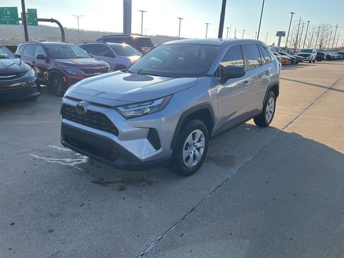 Used 2024 Toyota RAV4 LE image 3