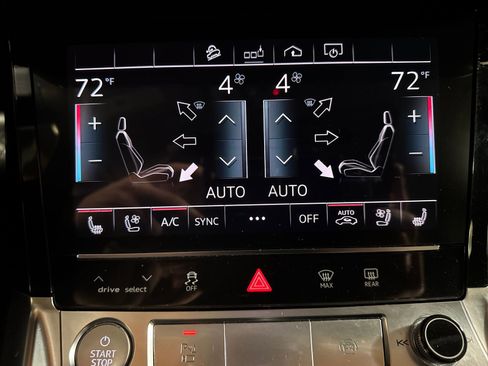 Used 2019 Audi e-tron Premium Plus image 19