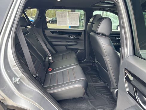 Used 2025 Honda CR-V Sport Touring image 15