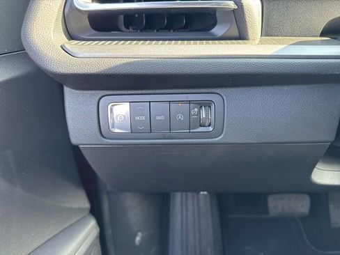 New 2026 Chevrolet Traverse LT w/ Driver Confidence Package image 23