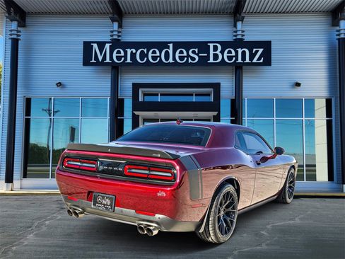 Used 2018 Dodge Challenger R/T Scat Pack w/ Dynamics Package image 6