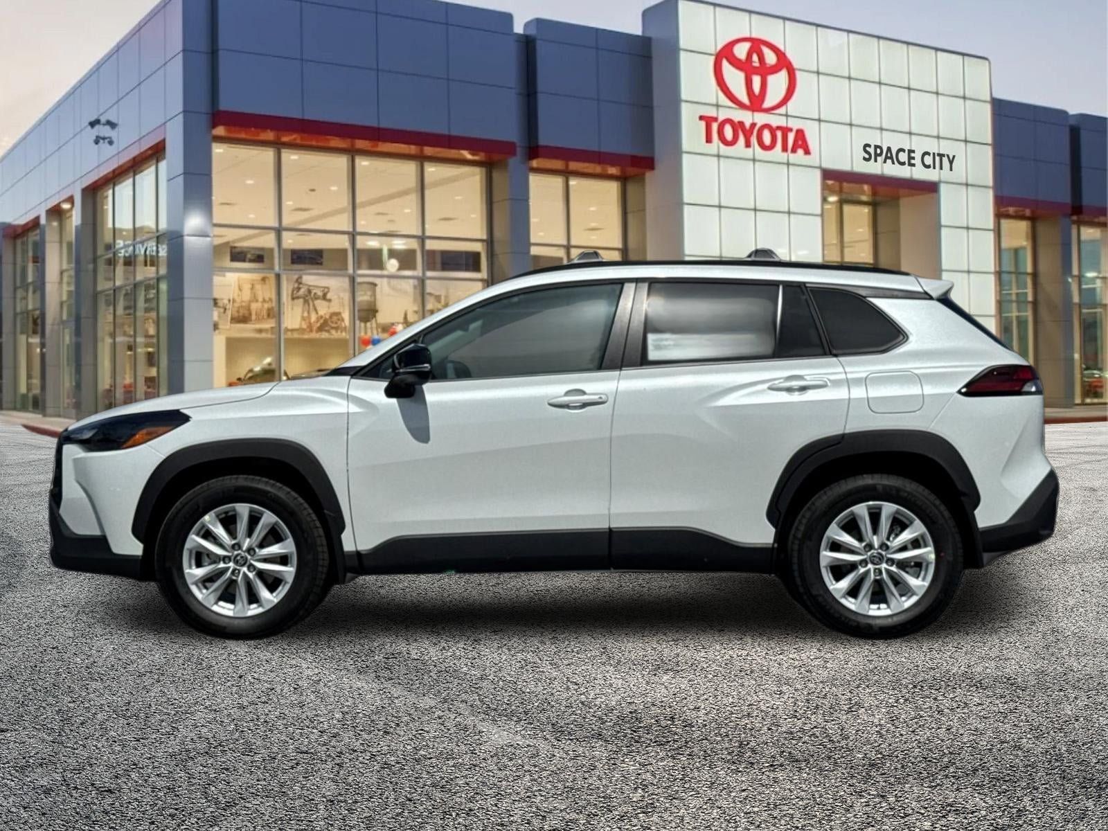 New 2026 Toyota Corolla Cross LE FWD image 3