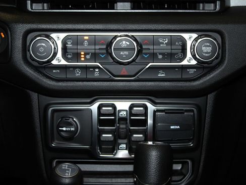 New 2026 Jeep Wrangler Sport S image 19