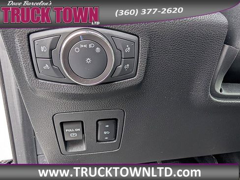 Used 2018 Ford F150 Platinum w/ Technology Package image 31