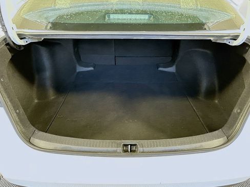 Used 2024 Toyota Corolla LE image 25