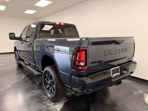 Used 2025 RAM 2500 Big Horn AWD/4WD image 19