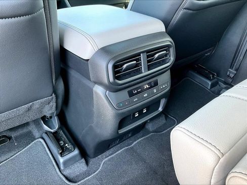 New 2026 Honda Pilot EX-L image 12