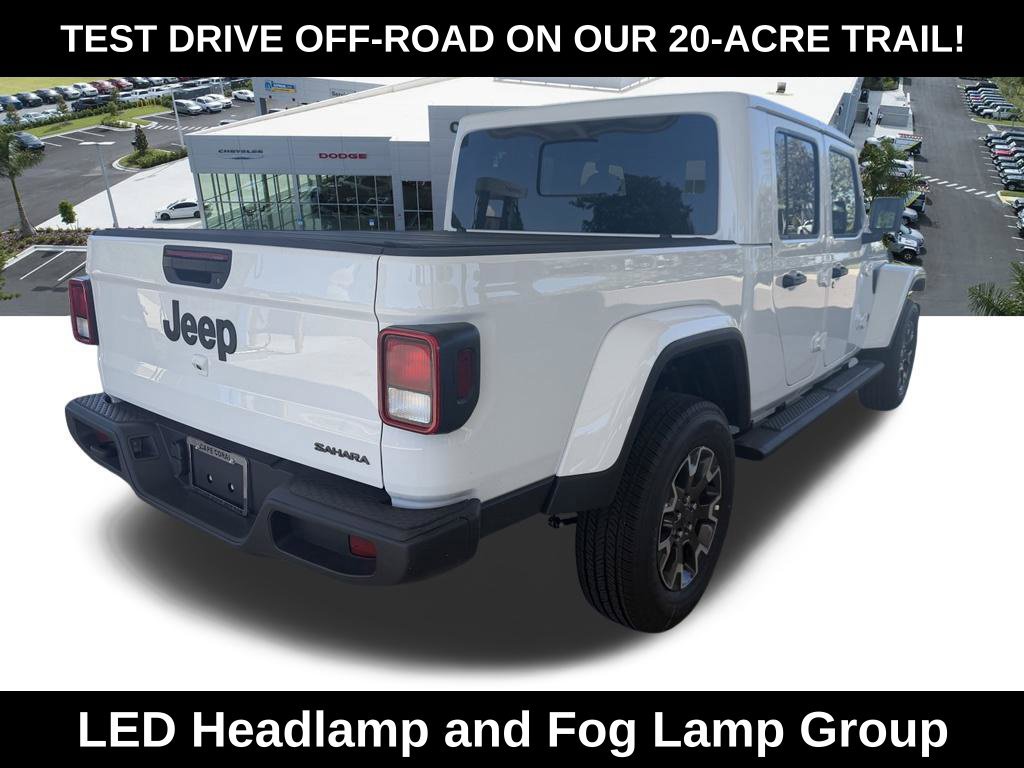 New 2026 Jeep Gladiator Sport AWD/4WD image 4