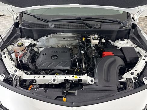 Used 2023 Buick Encore GX Essence w/ Experience Buick Package image 30