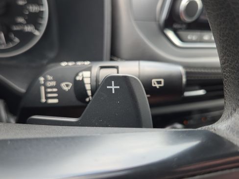 Used 2021 Nissan Rogue S AWD/4WD image 27