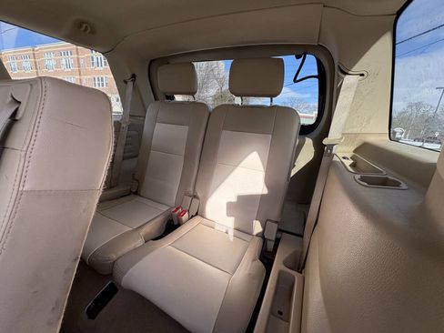 Used 2006 Ford Explorer Eddie Bauer image 17