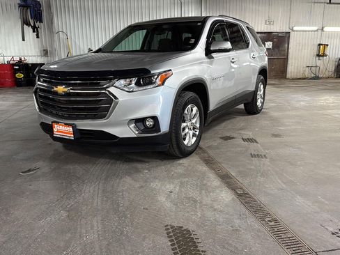 Used 2020 Chevrolet Traverse LT w/ LPO, Cargo Package image 8