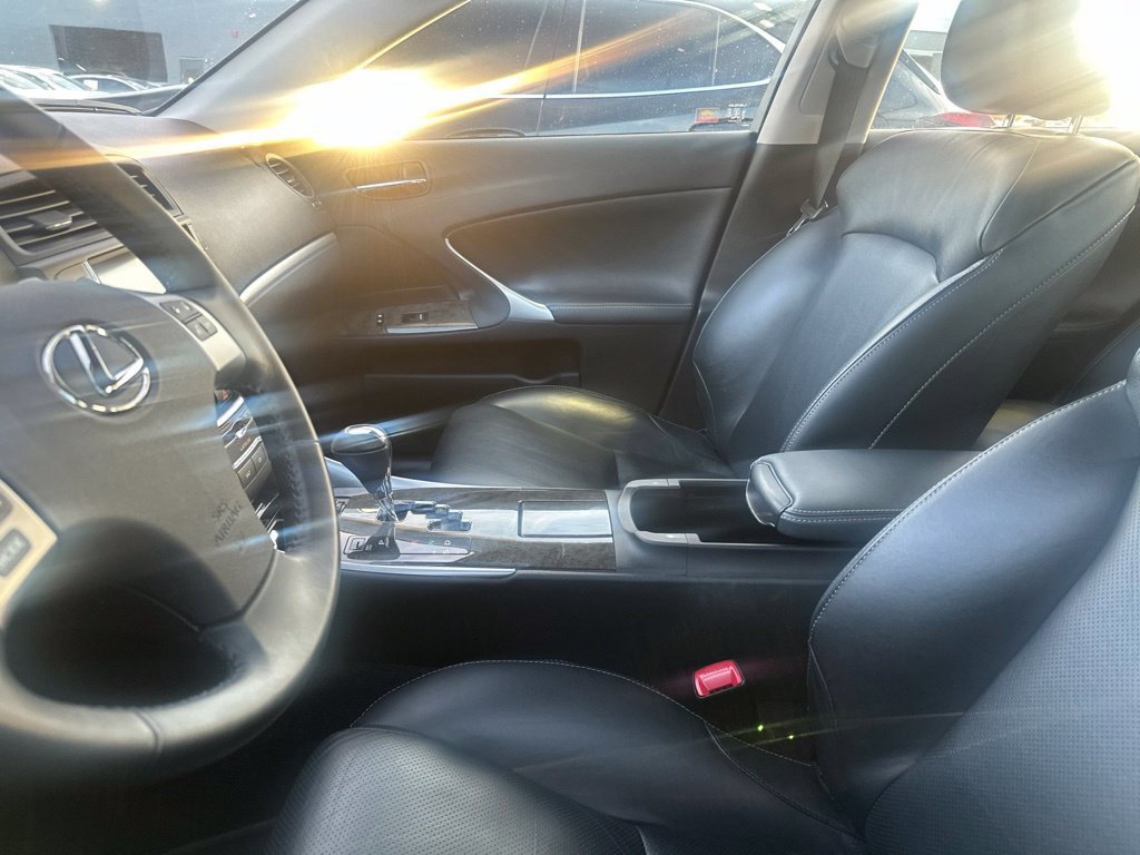 Used 2011 Lexus IS 350 AWD w/ Luxury Plus Value Edition image 27